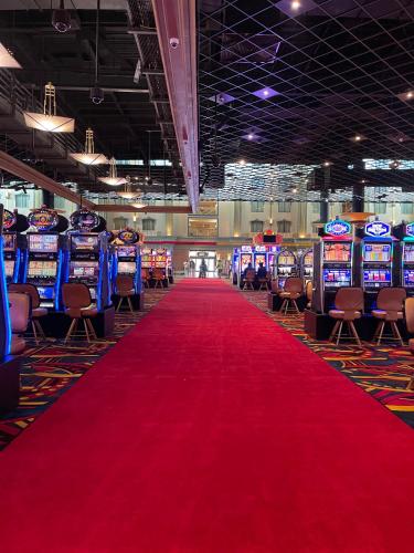 Hollywood Casino Tunica - image 12