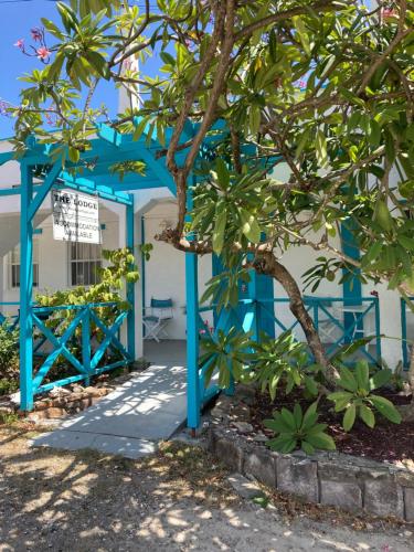 The Lodge - Antigua