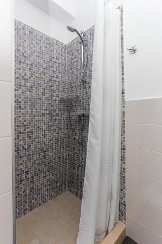 Apartments Ambience - image 9