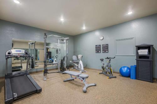 Best Western Harbour Pointe Lakefront in Saint Ignace, USA
