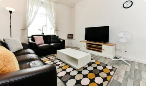 Holiday Home In Swansea City Center