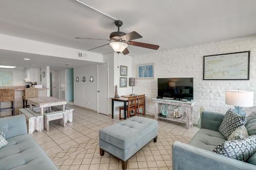 Sunny Beaches - image 6