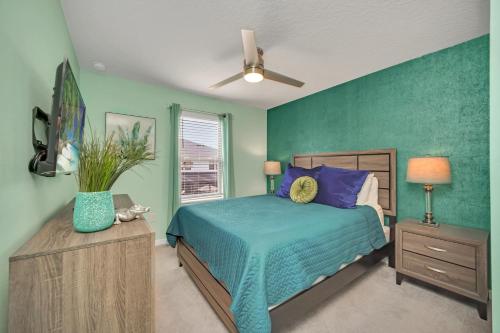 Five-Bedroom House image 10