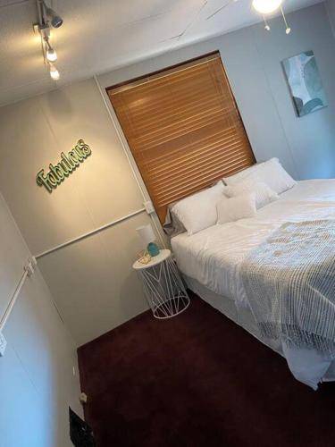 2-Bedroom Quincy Apt. with private parking & Wifi detail