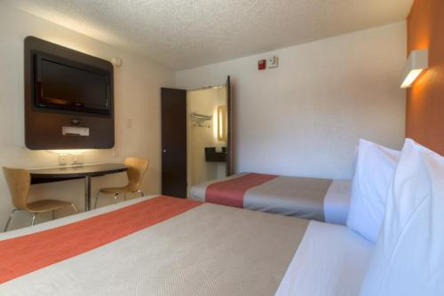 Motel 6-Las Vegas, NV - Tropicana