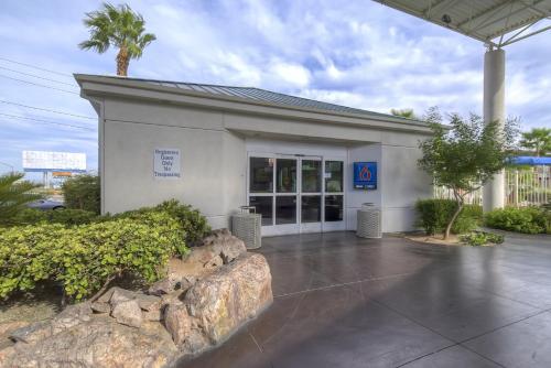 Motel 6-Las Vegas, NV - Tropicana