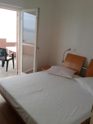 Apartments Coko – Omis, MD