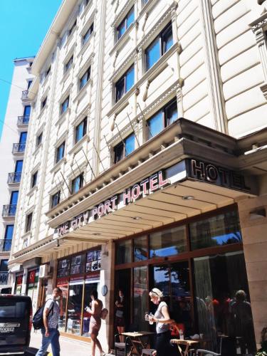 The City Port Hotel – Istanbul, FL