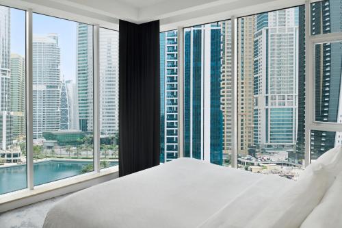 Mövenpick Hotel Jumeirah Lakes Towers Dubai, Dubaj (fotografie 9)