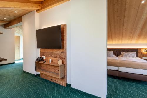 Hotel Jägerhof - image 8