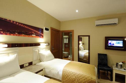 The City Port Hotel - image 4