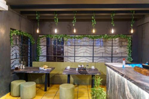Restaurant, Olive By Tej Hotels And Resorts in Darjeeling