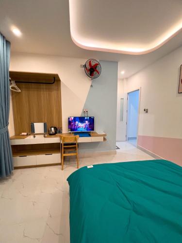Deluxe Double Room image 2