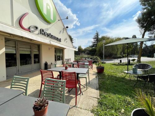 Campanile Villejust - za Courtaboeuf - image 11
