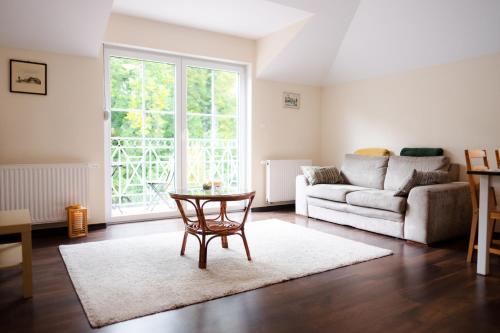 . NIENOVO - Apartament Kórnik niedaleko jeziora i widok na Arboretum