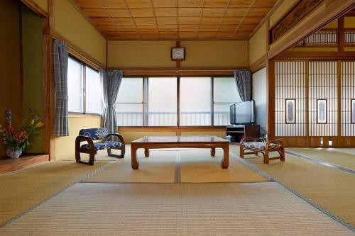 Ai/藍 - Kusatsu