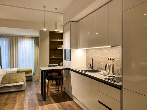 Golden Horn Apartments