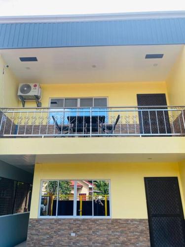 B1 - Spacious 3BR House with Netflix, Fiber Wifi, Parking, Balcony, Cagayán de Oro (photo 11)