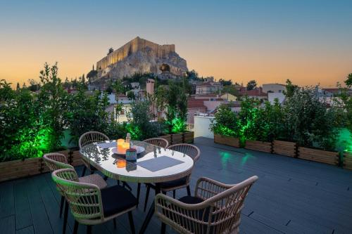 Plaka Arch Suites, Ateny