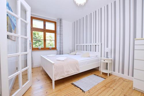 One-Bedroom Apartment room in Victus Pearl of Sopot Near the Pier by Noclegi Renters