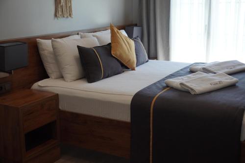 Room 23 Hotel Room Type - Deluxe Double Room with Sea View