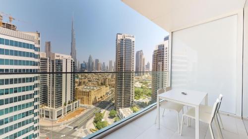 Stylish Studio with Burj Khalifa View - main image
