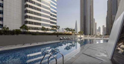 Stylish Studio with Burj Khalifa View - image 11