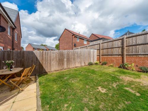 Pass the Keys Stylish modern two bedroom home in Shrewsbury