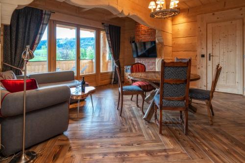 Chaty pod Giewontem, Zakopane (photo 8)
