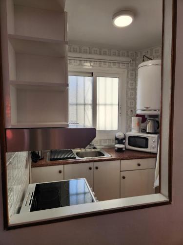Apartment image 8