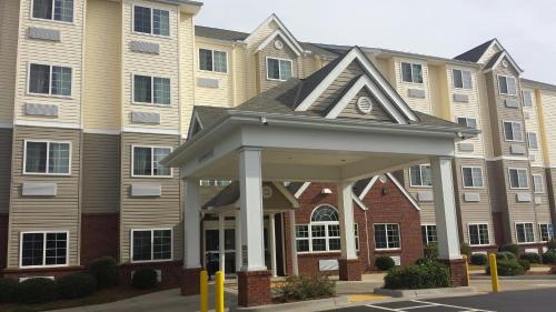 Microtel Inn & Suites by Wyndham Columbus Near Fort Moore