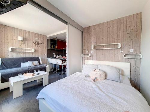 Appartement renove au pied des pistes avec balcon – 4 pers., 27m², coin chambre, cabine, 3 flocons o near Red Dragon
