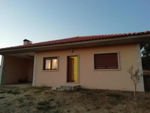 Casa da Fonte em Prada, Vinhais gîte à louer Fresulfe