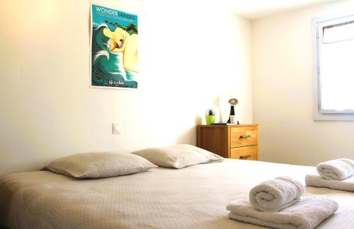 Room in BB - Cosy Surf Chambre Dhote for 2 people, 15mn from the beach