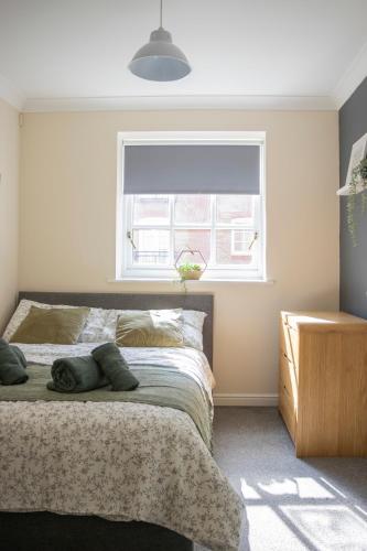 Picture of Lovely 3-Bedroom Apartment In Colchester