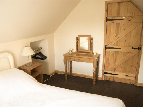 The Chestnuts Holiday Cottages - main image