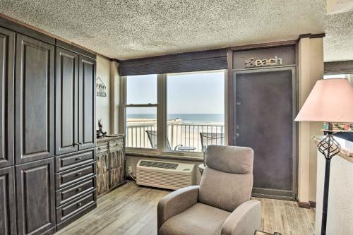 Oceanfront Daytona Beach Condo with View in Daytona Beach, USA