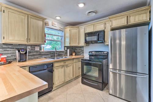 Killeen Home about 6 Mi to Fort Hood and Universities! in Killeen, USA
