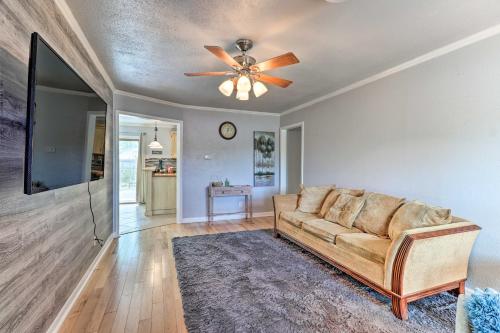 Killeen Home, Near Fort Hood and Universities!