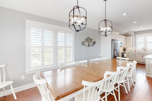 Moonshine 153 Moonshine 153