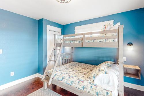 Moonshine 153 Moonshine 153