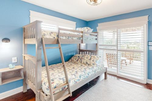 Moonshine 153 Moonshine 153