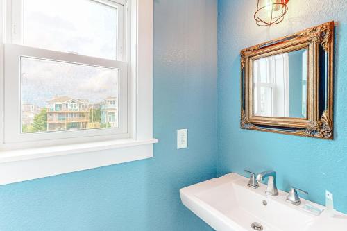 Moonshine 153 Moonshine 153