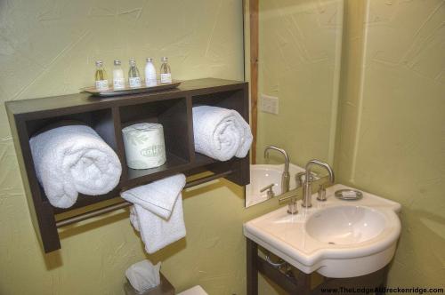 Bathroom, The Lodge at Breckenridge in Breckenridge (CO)