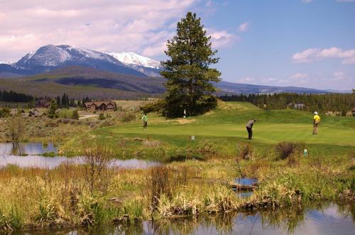 The Lodge at Breckenridge - image 5