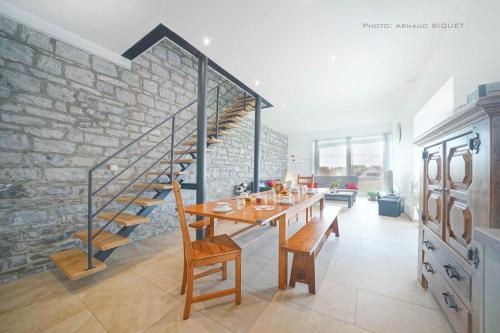 Gîte familial ferme des aujes falaen (Gite familial ferme des aujes falaen) in Onhaje