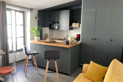 Duplex 32 M With Terrace In Downtown - Location saisonnière - Avignon