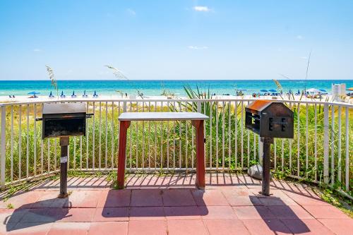 Sea Forever - Enjoy Amenities Beauty and Comfort in Spacious 2 br 2ba - image 10