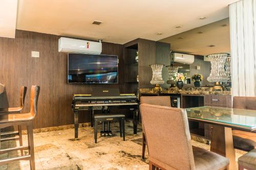 ผับ/เลาจน์, Hotel Dan Inn Uberaba & Convencoes By Nacional Inn in อูเบอราบา