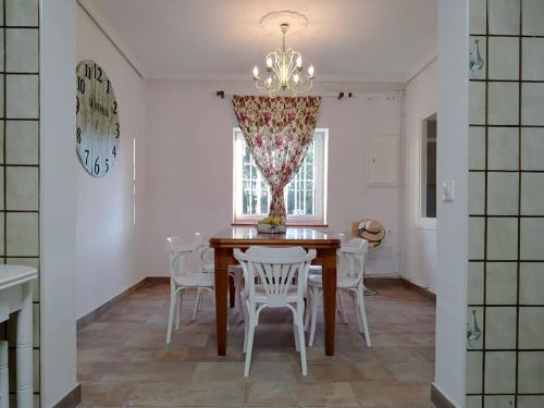 La Cayonesa. Casa completa. in Castaneda